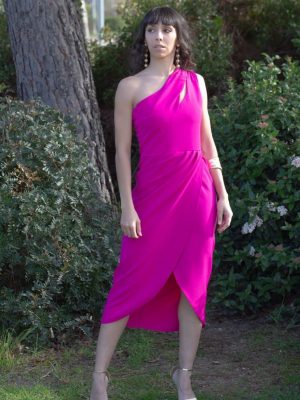 VESTIDO ASIMETRICO ABERTURA TIRANTE